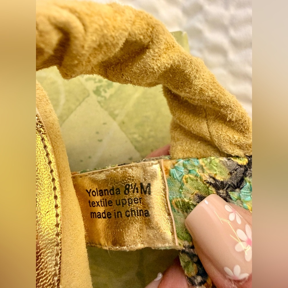 J.Renee Women's Sandals Heels Yolanda Yellow Lime Multi Eyelet Fabric Dressy NWT - Picture 9 of 16